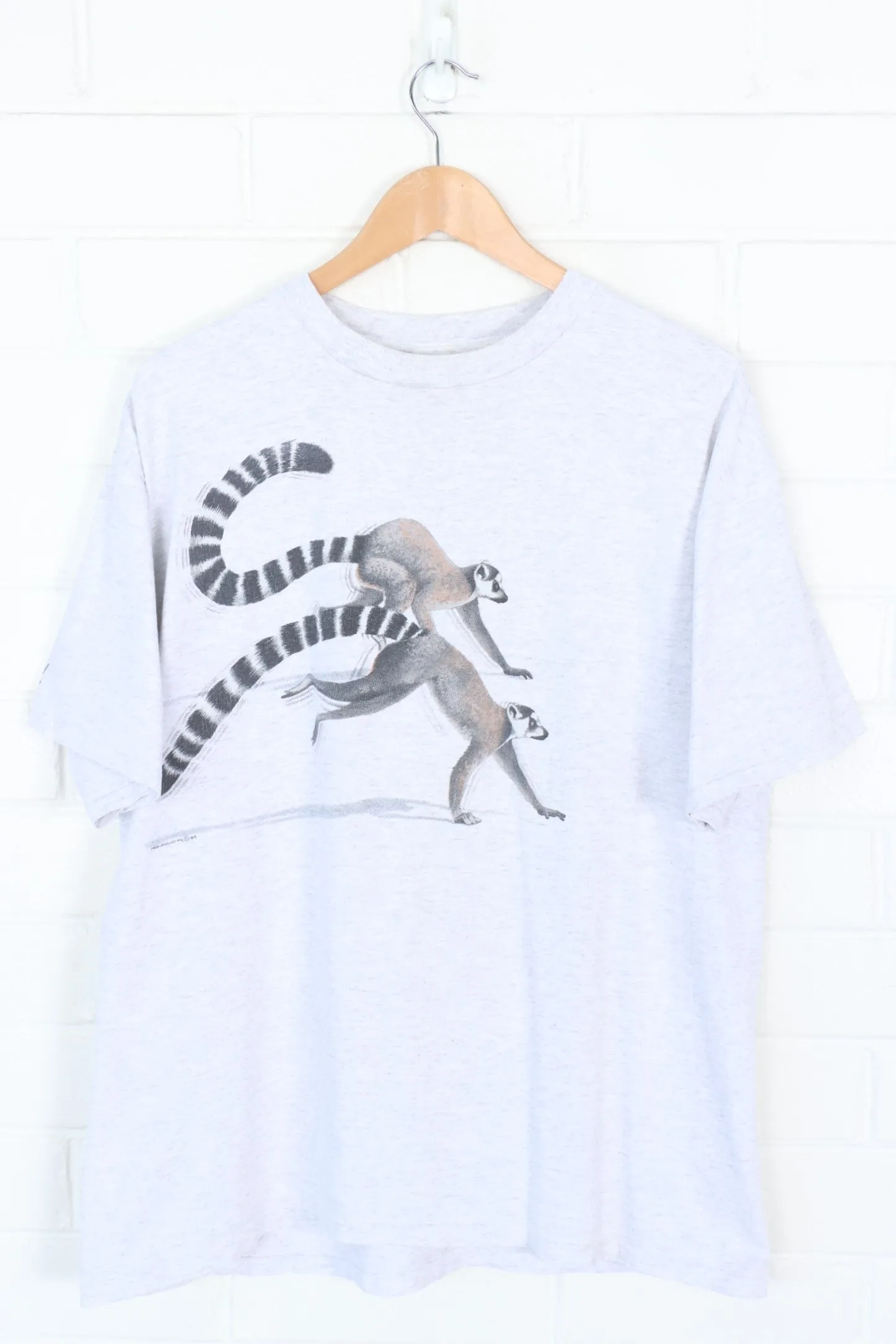 1989 VINTAGE Lemurs Animal USA Made Graphic Tee (XL)