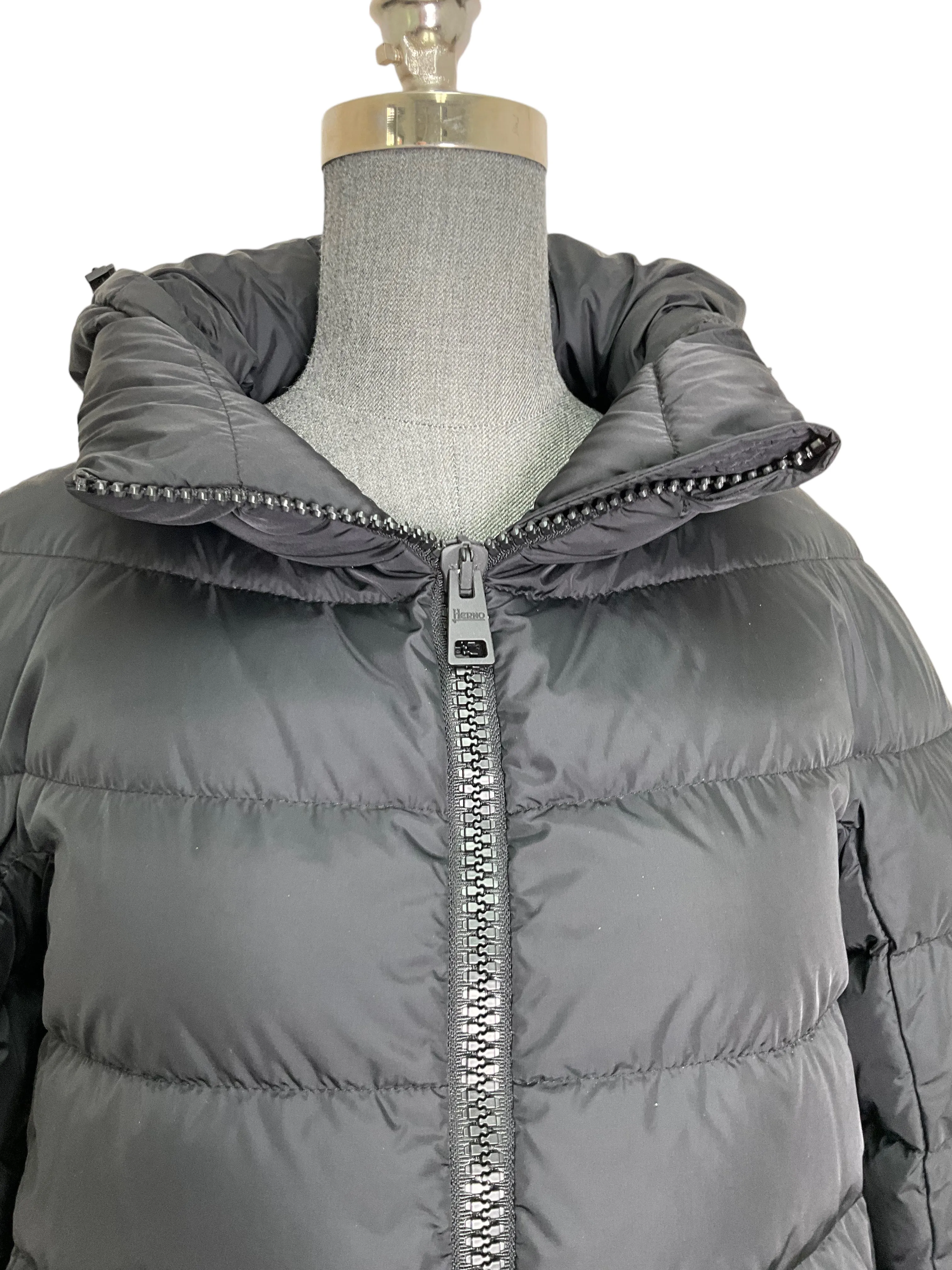 HERNO Quilted Down Hooded Puffer Jacket Size S