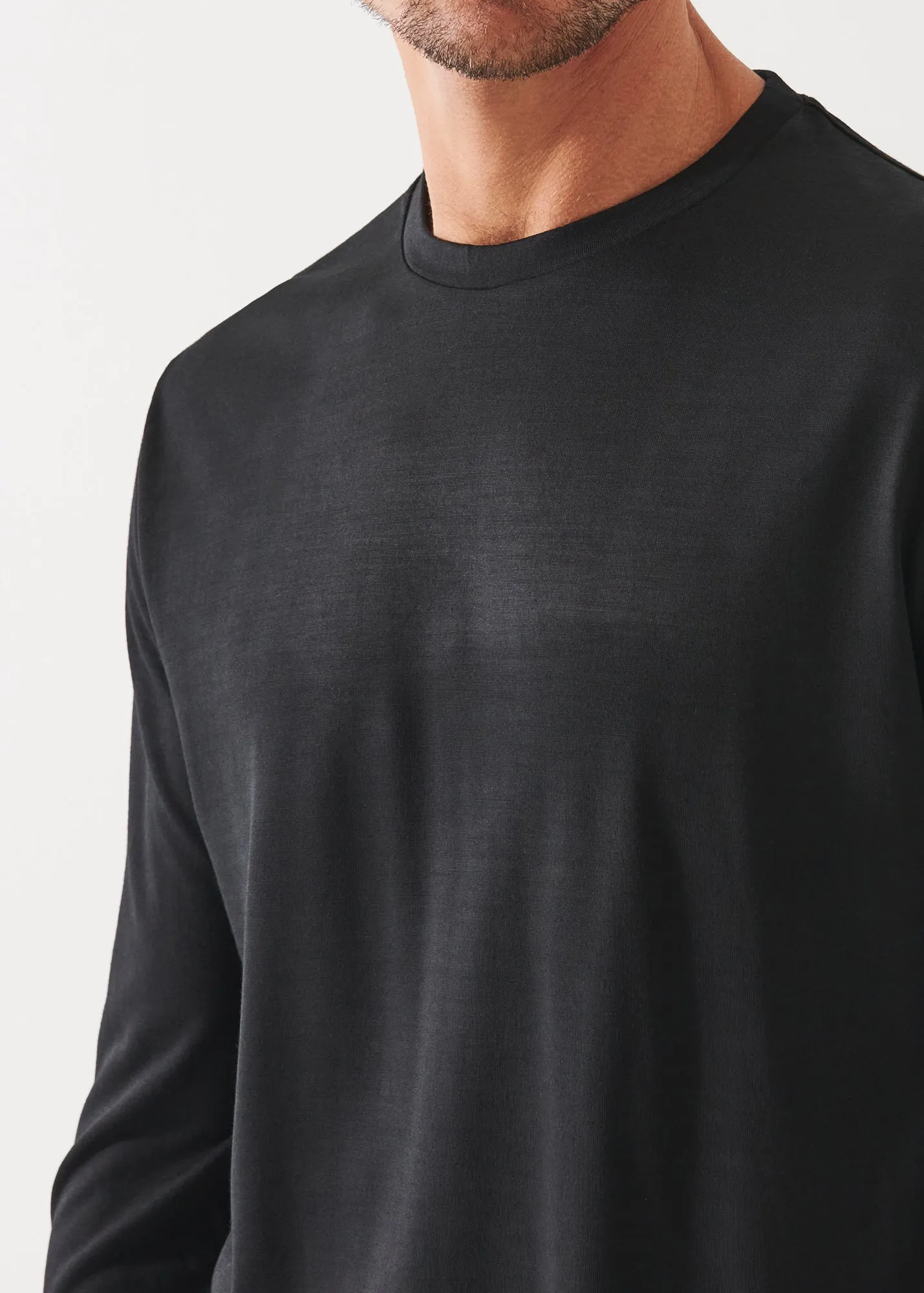 REDA ACTIVE WOOL LONG-SLEEVE KNIT T-SHIRT