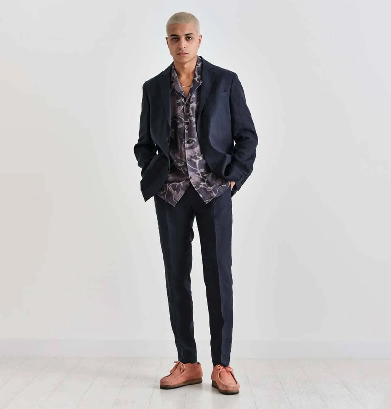 Wax London Alp Trousers in Midnight Linen